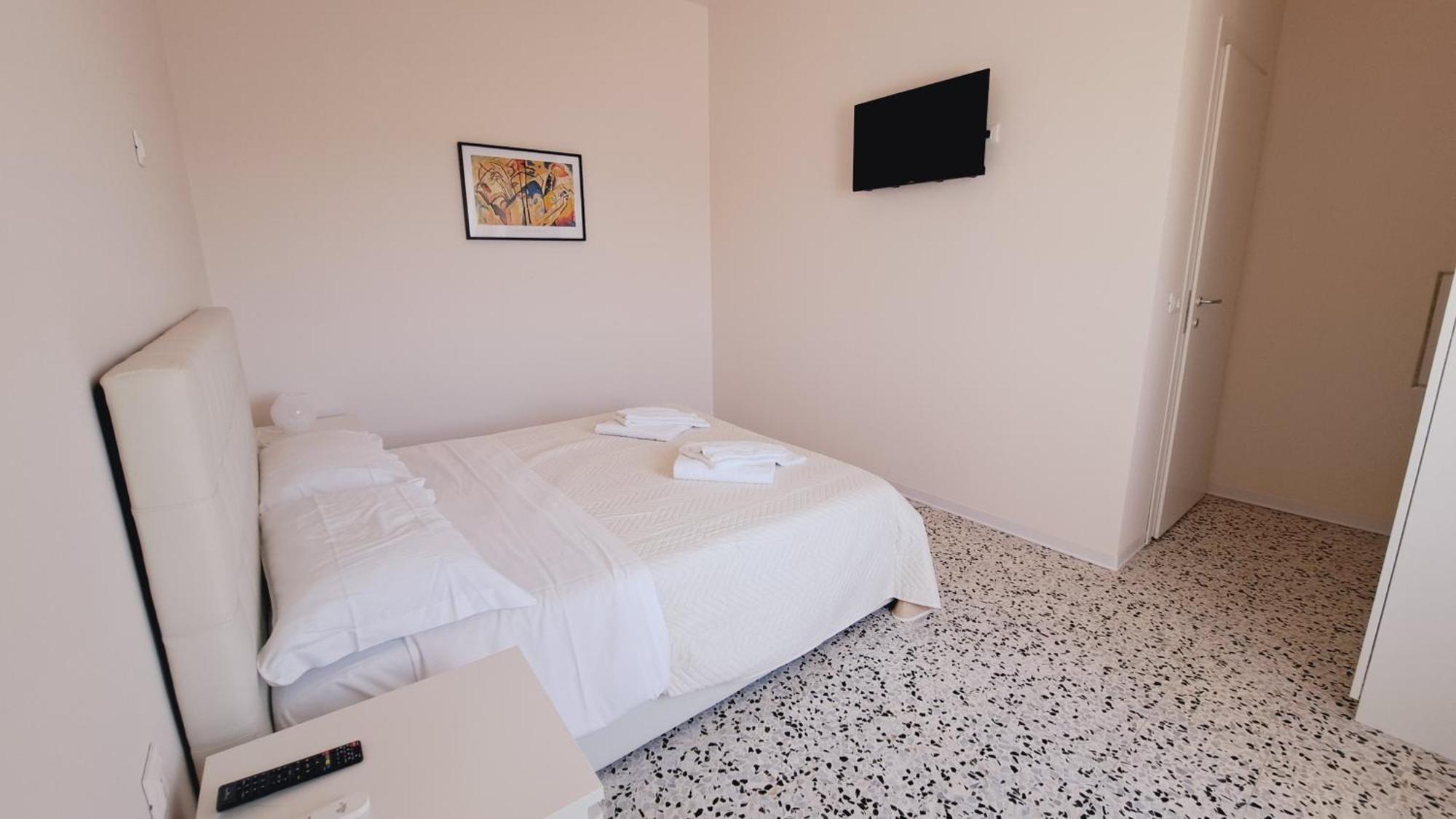 B & B Le Tre Rose Tollo Exterior foto