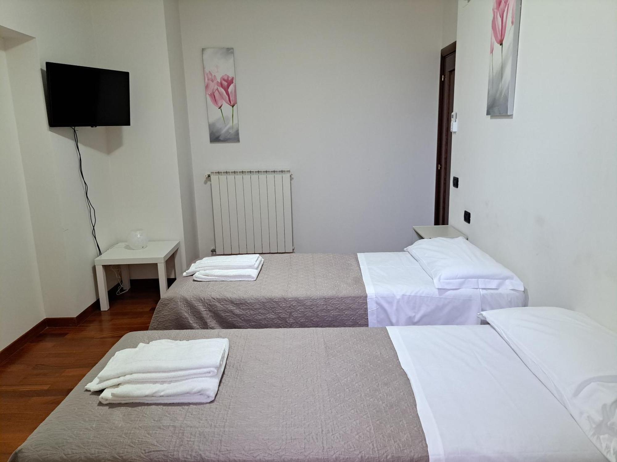 B & B Le Tre Rose Tollo Exterior foto